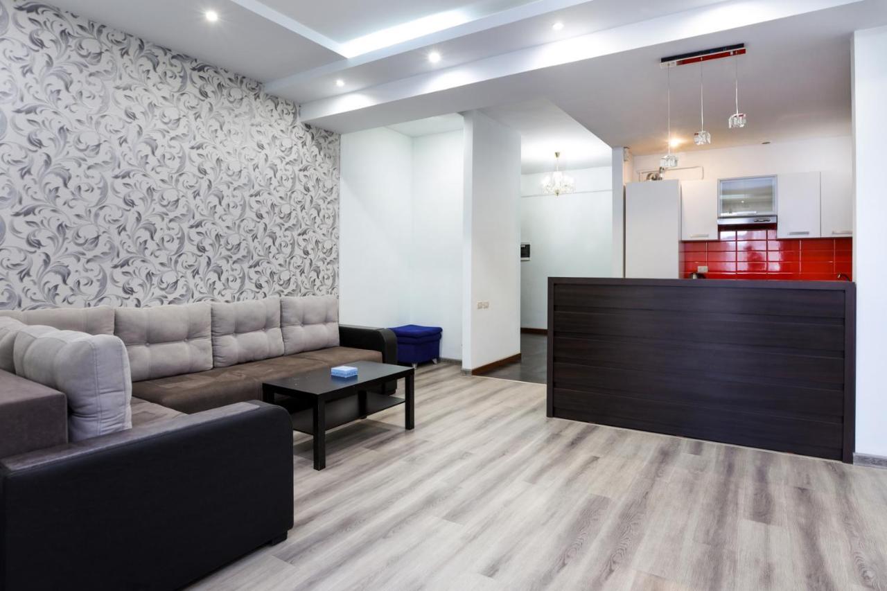 Stay Inn Apartments At Northern Avenue Yerevan Exterior photo