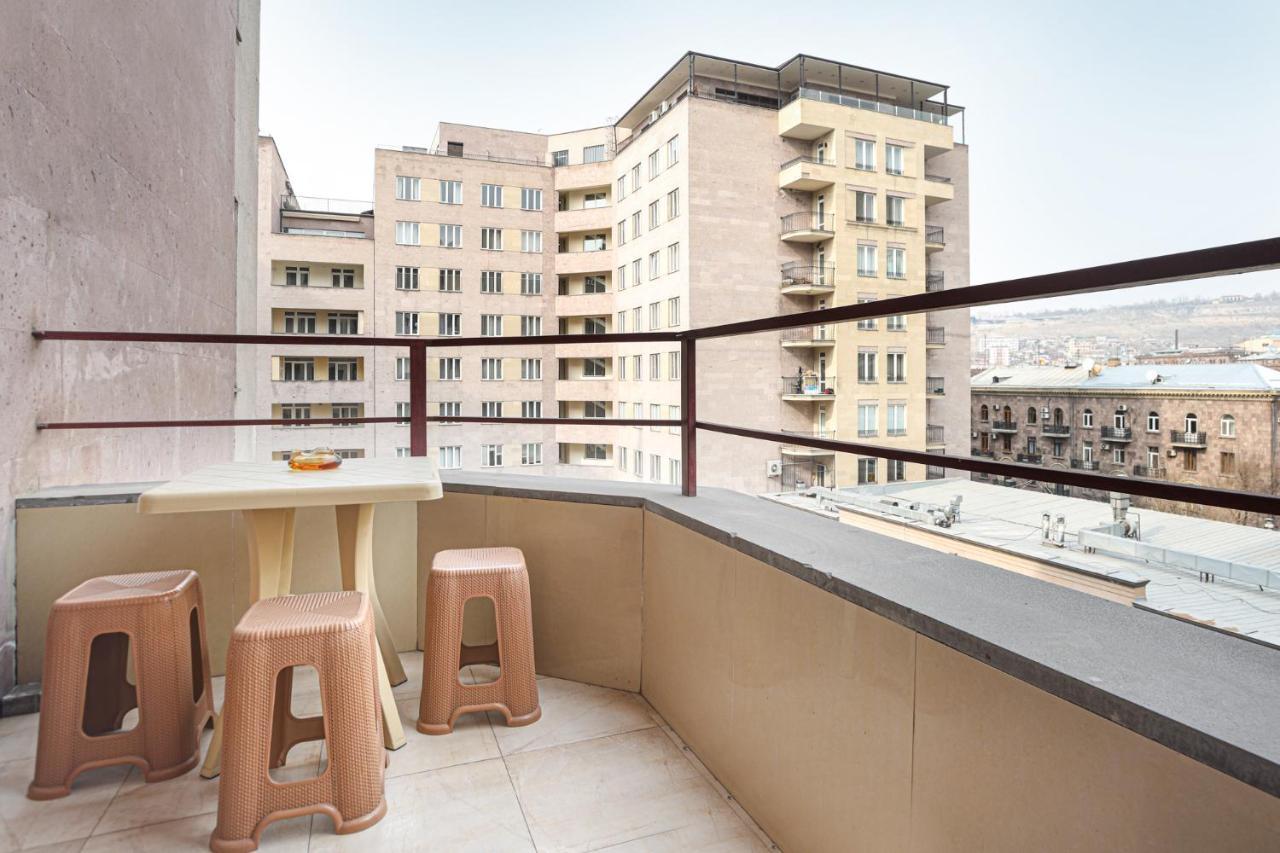 Stay Inn Apartments At Northern Avenue Yerevan Exterior photo
