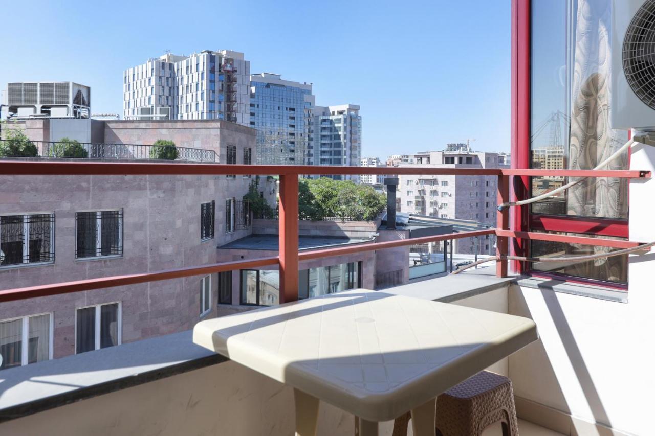 Stay Inn Apartments At Northern Avenue Yerevan Exterior photo
